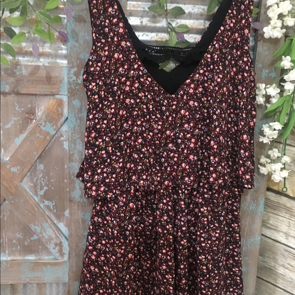 {xhilaration} Floral Burgundy Top Drape Romper - Picture 3 of 7